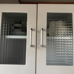 食器棚の画像