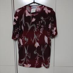 予定者決定　花柄シャツ未使用タグ付き