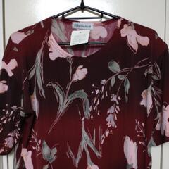 予定者決定　花柄シャツ未使用タグ付きの画像