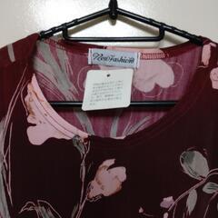 予定者決定　花柄シャツ未使用タグ付きの画像