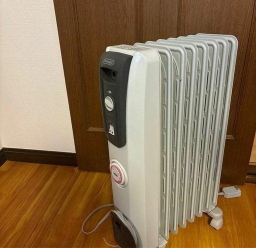 DeLonghiデロンギ オイル密閉式ラジエター型ヒーター(H290912TEC)