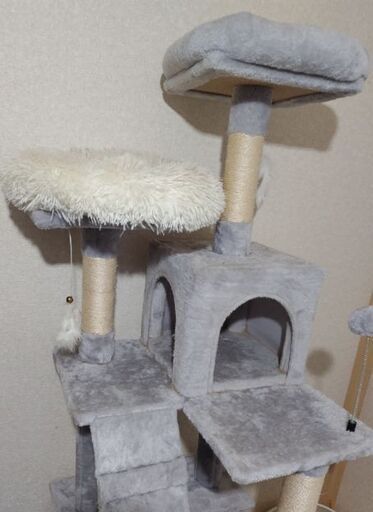 キャットタワー