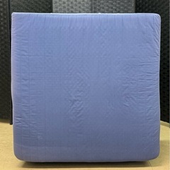 折畳シングルベッド（キャスター付）の画像