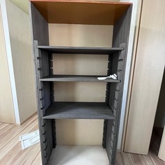 収納棚