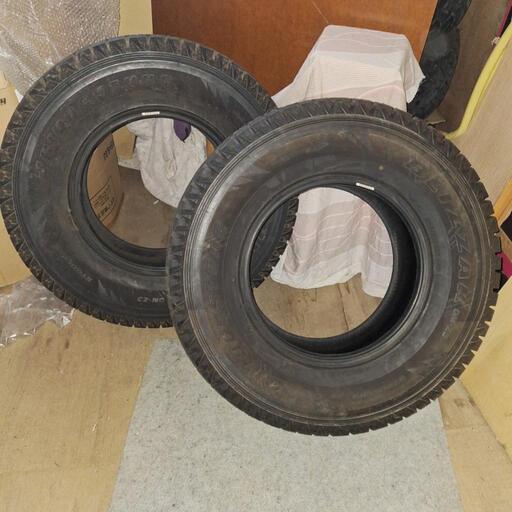 ❗ブリザックDM-Z3❗イボ付未使用保管品❗275-70R16❗2本❗