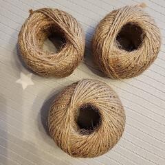 麻ひも3個の画像