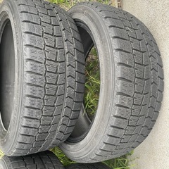 215/45R17 スタッドレスタイヤ　4本　シワ有の画像