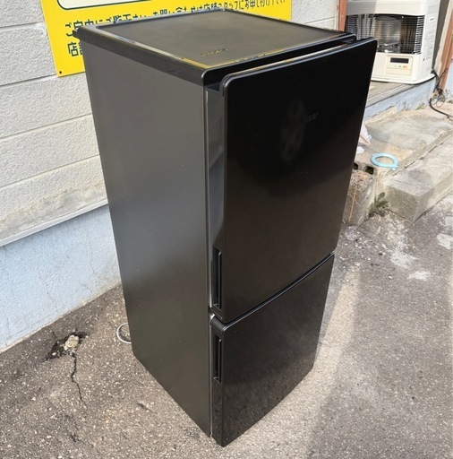 札幌市内配送可 【6ヵ月保証付き】22年製 Haier ハイアール 148L 2ドア冷蔵庫 JR-NF148CK 右開き ブラック