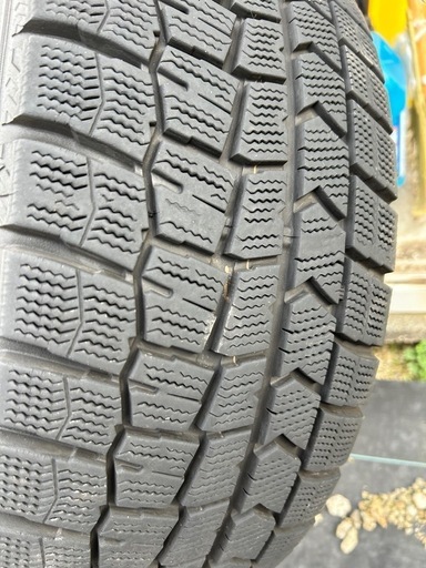 215/50/R17インチスタッドレスタイヤとアルミホイール