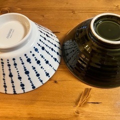 不要になったお皿や容器など無料！