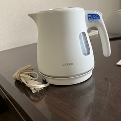 タイガー　電気ケトル　800ミリ