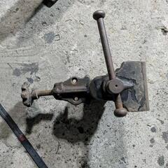 ベンチバイス　マン力の画像