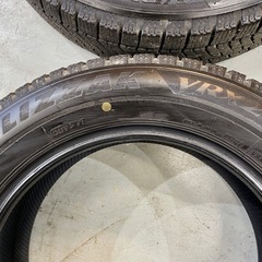 ブリザック　VRX2 175/65R15 スタッドレス　4本セットアクア　ヴィッツ　カローラ　フィットの画像