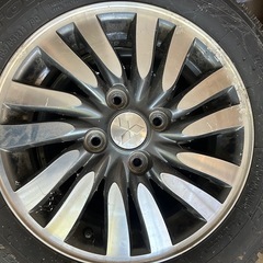 【相談中】三菱 スタッドレスタイヤ の画像