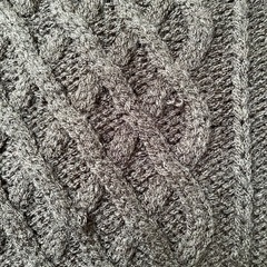 重ね着風黒ニットＬ　　の画像