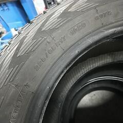 スタッドレス　4本セット　225/65R17  六部山の画像