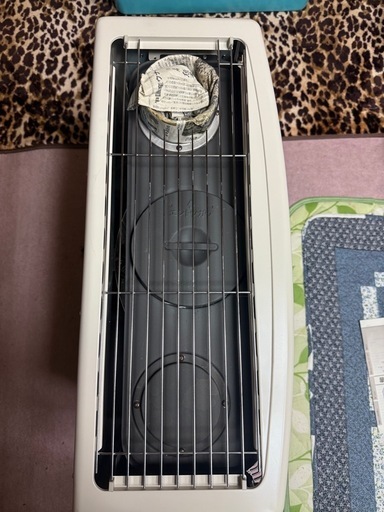 TOYOTOMI 煙突式ストーブ HR-683D