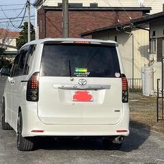 本日までに購入してくれる方にはこの値段！！！廃盤激レア70Voxyテールランプ