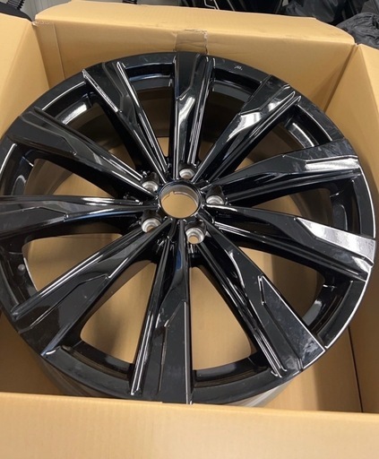 値下げ‼️クラウンスポーツ純正ホイール‼️新車外し✨未使用✨