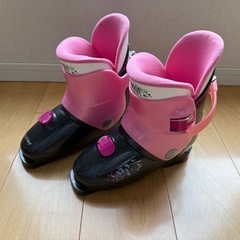 スキー靴の画像