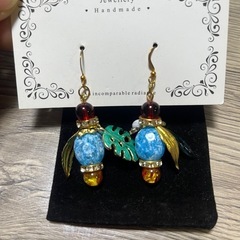 ピアスアンティークの画像