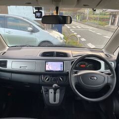 スバルステラ カスタムR ４気筒エンジン軽自動車の画像