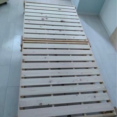 ベッドの画像