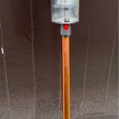 ダイソン 充電器無し 最近まで使用の画像