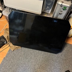 テーブル　黒