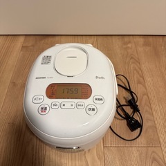 アイリスオーヤマ　ジャー炊飯器（5.5合炊き）　2020年製の画像