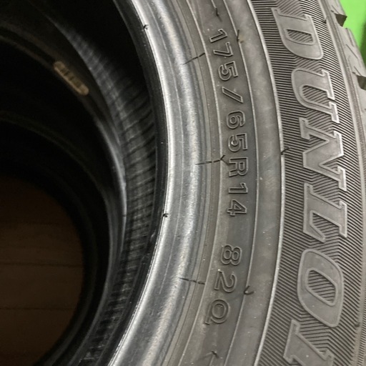 ｽﾀｯﾄﾞﾚｽﾀｲﾔ(ﾎｲｰﾙなし)175/65R14超お得