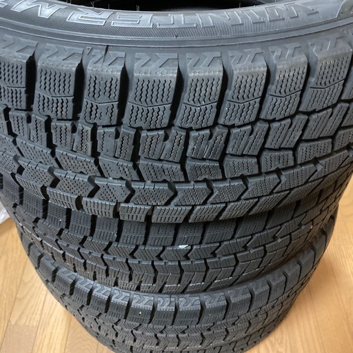 引渡し決定ｽﾀｯﾄﾞﾚｽﾀｲﾔ215/60R16