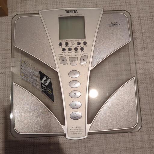 タニタ　体組成計