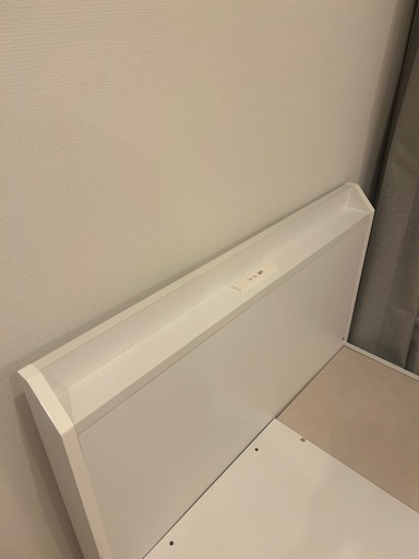 【美品】シングル用ベットフレーム／引き出し付きタイプ／充電可能／5000円／値段交渉承ります