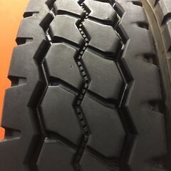 札幌発 引取OK 走行短め DUNLOP DECTES SP531 11R22.5 16PR 22.5インチ トラックタイヤ 夏タイヤ 2本 21年製 地山 大型ダンプ　(JRC071) の画像