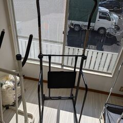 ぶら下がり器具