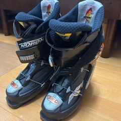 スキー靴 26.5cm