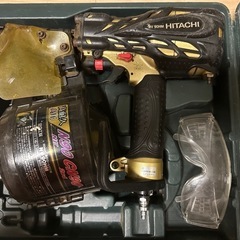 日立 NV90MH 釘打機
