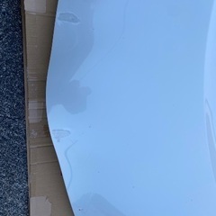プリウス　後期　DAA-ZVW30　ボンネットフード　凹み無し　カラー：070 メーカー:トヨタ 車名:プリウス グレード:S 排気量:1,800 cc 年式:平成23年(2011年)9月の画像