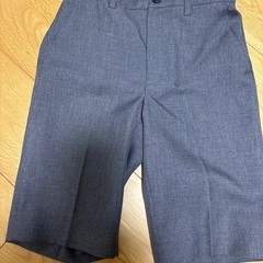 卒園式や入学式の子供用スーツなどの画像