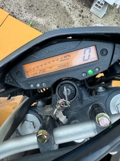 Dトラッカー125 自賠責10年1月　ビームスフルエキ