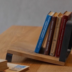 【あげます】おしゃれブックスタンド Baum　Furniture 