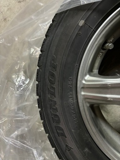 購入者決定しました。値下げ　145-80-13  DUNLOP スタッドレスタイヤ