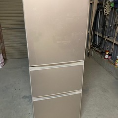 【受渡者決定】東芝 ノンフロン冷凍冷蔵庫 3ドア　GR-K33S...