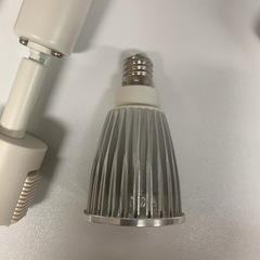 植物育成ライト➕照明器具の画像