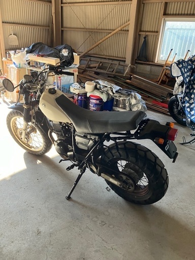 TW225.スカチューンです。ビームスマフラー付いてます。