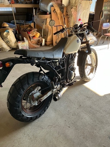 TW225.スカチューンです。ビームスマフラー付いてます。