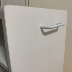 ローラー付きカラーボックスの画像