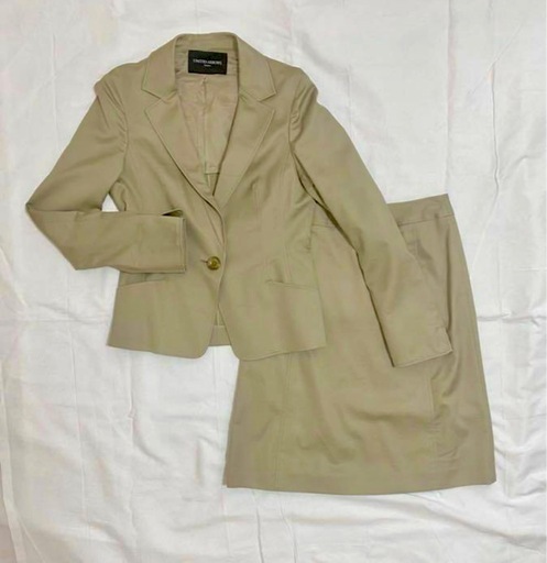 スカートスーツ　ユナイテッドアローズ