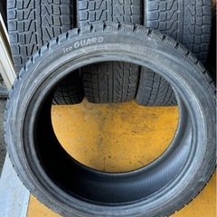 225/45R18インチ　スタッドレスタイヤ4本
